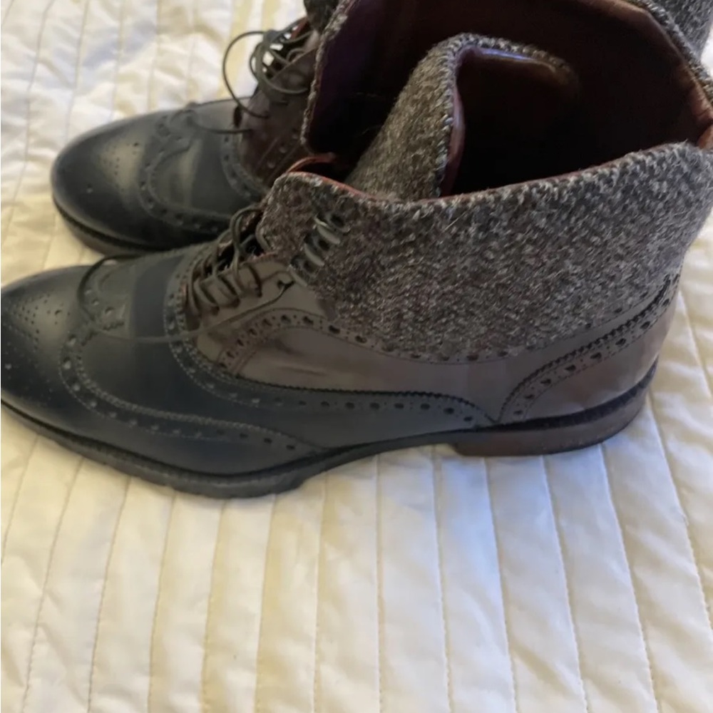 Brown and white tweed wool boots with brown and navy by Louis Vuitton size 10lv - Picture 2 of 12